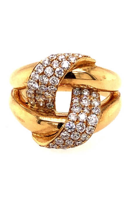 Luxurious 18K Yellow Gold Diamond Ring