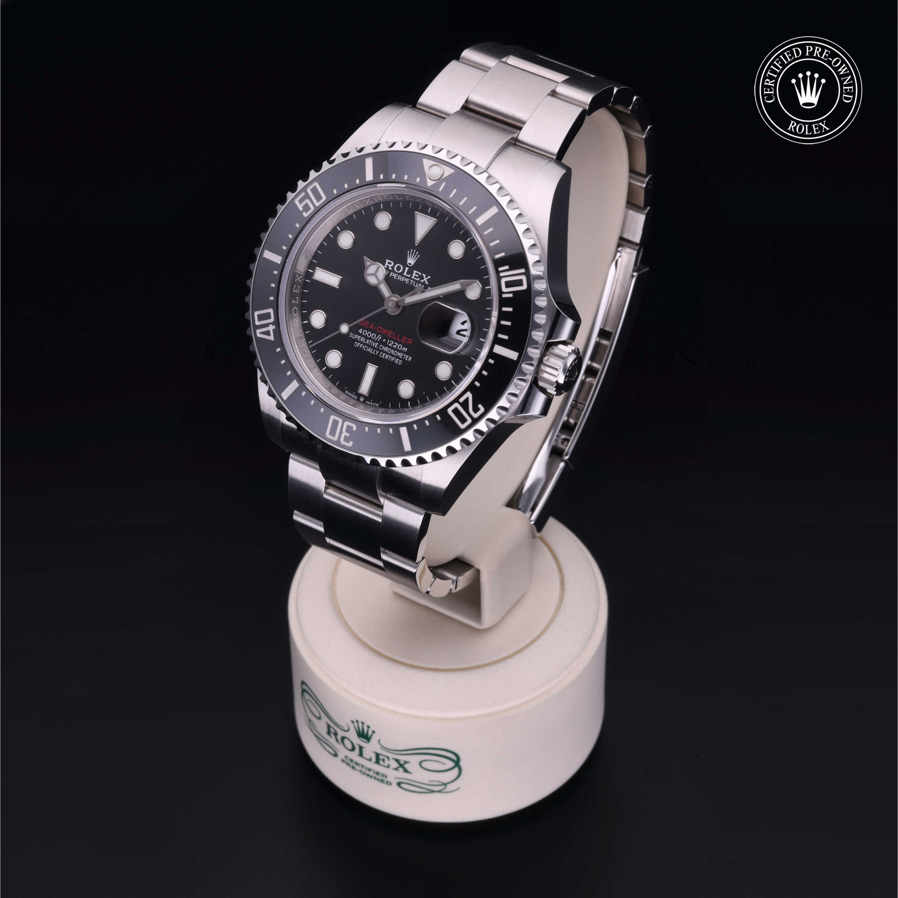 Rolex Sea-Dweller in Oystersteel M126600-0001 at Gruno's Diamonds