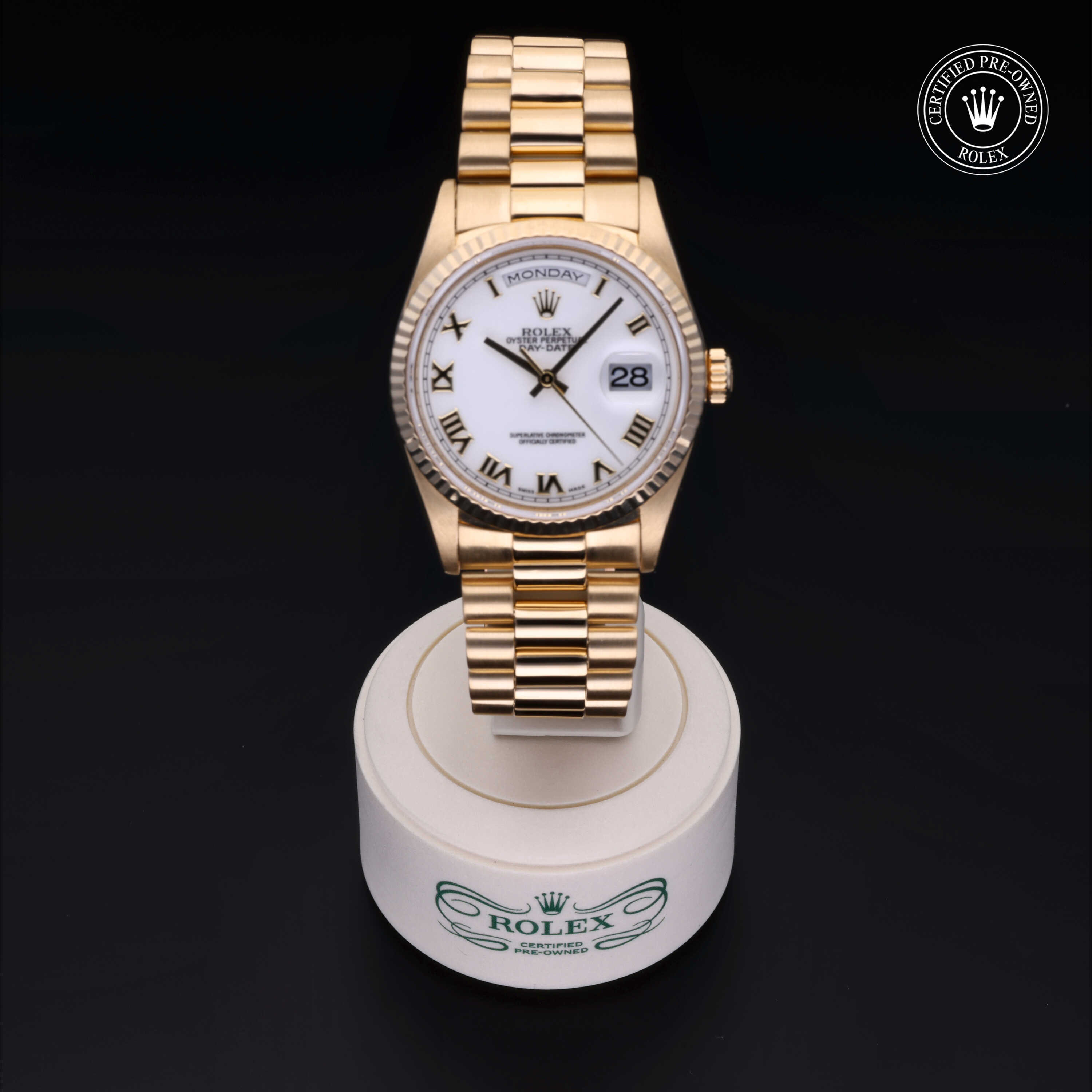 Rolex Day-Date in Oro 18 Kilates Amarillo  at Gruno's Diamonds