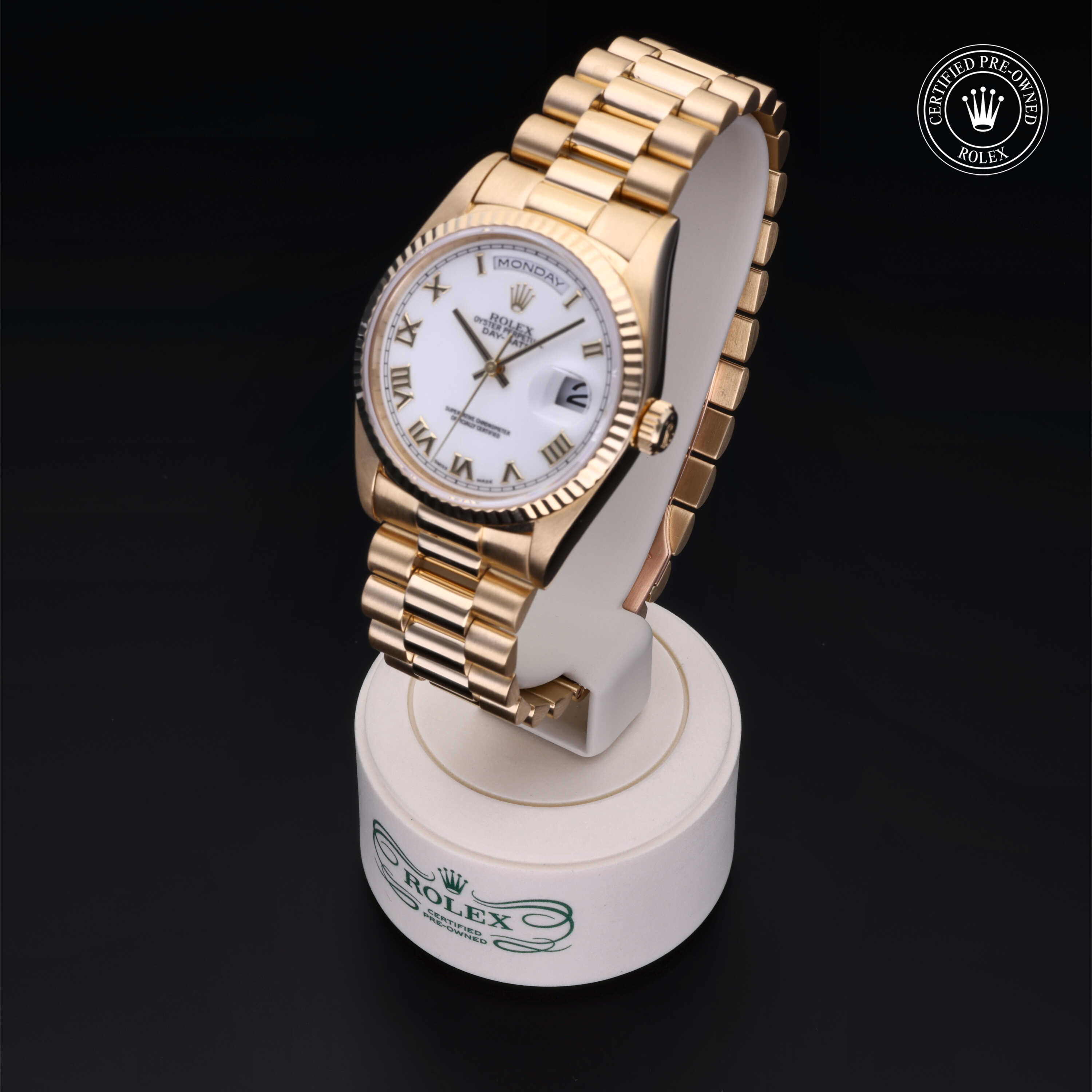 Rolex Day-Date in Oro 18 Kilates Amarillo  at Gruno's Diamonds